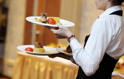 餐饮店长如何化解困境 高效管理11招，告别'夹心饼'困境